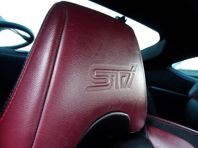 STI スポーツ 車検整備付き/禁煙車/パワークラフトマフラー/社外18インチアルミ/HKS車高調/社外テールユニット/社外ステアリング/TOM’Sフェンダーパーツ/ブレンボブレーキ/社外バックフォグ/バックカメラ(69枚目)