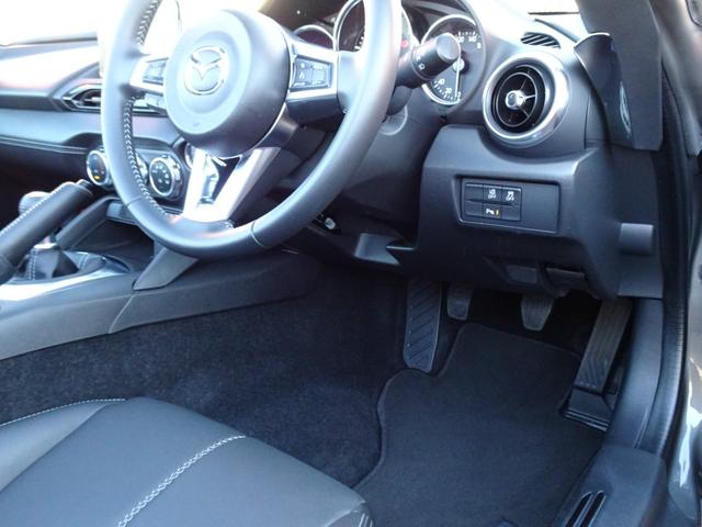 ロードスター ネイビー・トップ オプションRAYZ16インチ&ブレンボキャリパー 6速ミッション 純正ナビ 黒革シート クルーズコントロール シートヒーター LEDヘッド フルセグTV バックカメラ(25枚目)