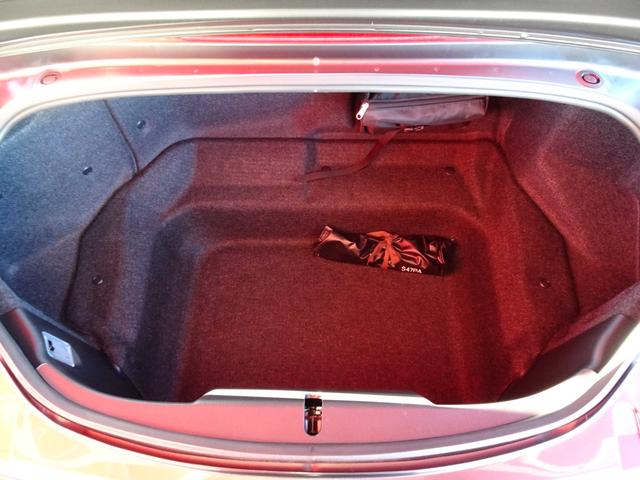 ロードスター ネイビー・トップ オプションRAYZ16インチ&ブレンボキャリパー 6速ミッション 純正ナビ 黒革シート クルーズコントロール シートヒーター LEDヘッド フルセグTV バックカメラ(40枚目)