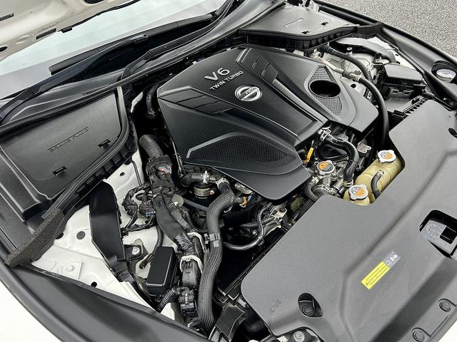 スカイライン 400R ★サンルーフ ★革スポーツシート ★メーカーナビ ★アラウンドビューモニター ★フルセグTV ★シートヒーター ★メモリー機能パワーシート ★クルーズコントロール ★エマージェンシーブレーキ ★ソナー(35枚目)