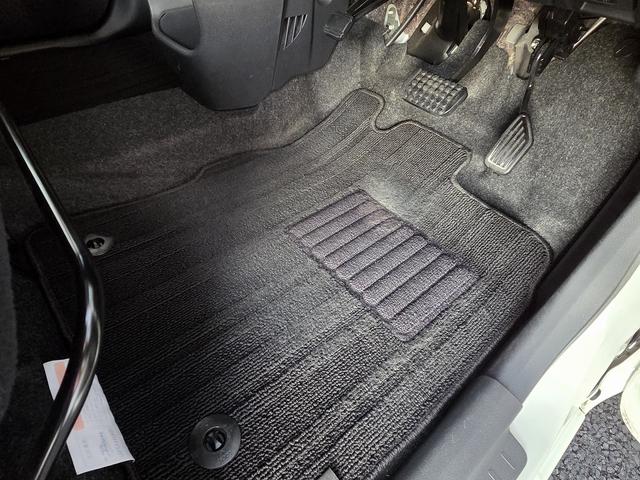 ムーヴキャンバス Ｇブラックインテリアリミテッド　ＳＡＩＩＩ　衝突被害軽減ブレーキ（ＳＡ３）　両側電動ドア　全方位カメラ　社外ナビ　ワンセグＴＶ　ドラレコ　ＥＴＣ　オートハイビーム　プッシュスタート　スペアキー（30枚目）