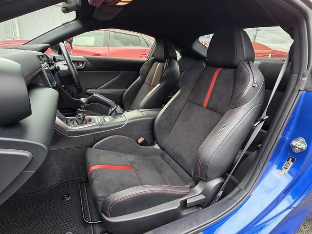 BRZ S ロッソモデロマフラー ブリッツ車高調 LEDライナー アルパインナビ バックカメラ フルセグTV ドラレコ前後 クルーズコントロール 前席シートヒーター ETC BSM 1オーナー 禁煙車(41枚目)
