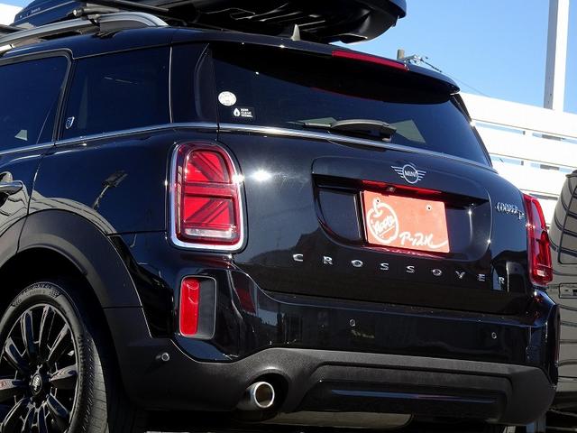 ＭＩＮＩ クーパーＤ　クロスオーバー　前席シートヒーター　前席パワーシート　１８インチアルミ　ヘッドアップディスプレイ　革シート　マルチディスプレイメーター　パワーバックドア　バックカメラ　インテリジェントセイフティ　クルーズコントロール（12枚目）
