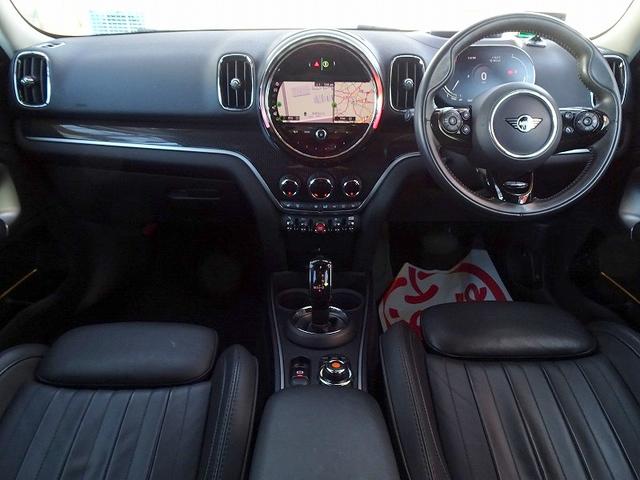 ＭＩＮＩ クーパーＤ　クロスオーバー　前席シートヒーター　前席パワーシート　１８インチアルミ　ヘッドアップディスプレイ　革シート　マルチディスプレイメーター　パワーバックドア　バックカメラ　インテリジェントセイフティ　クルーズコントロール（32枚目）