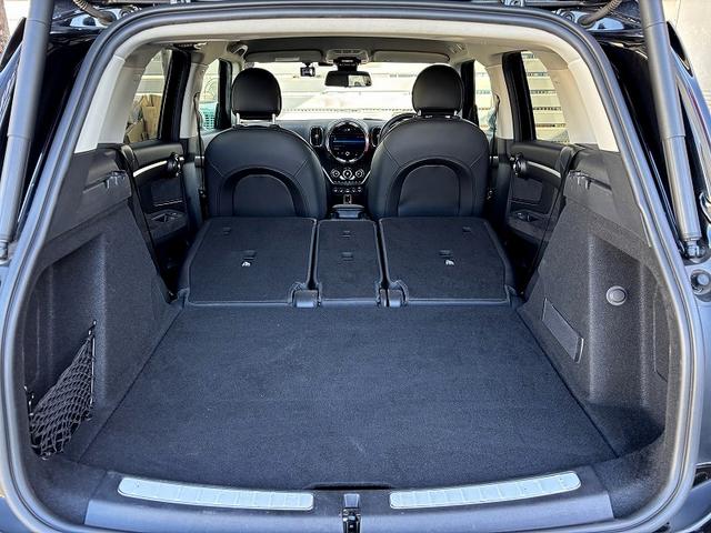 ＭＩＮＩ クーパーＤ　クロスオーバー　前席シートヒーター　前席パワーシート　１８インチアルミ　ヘッドアップディスプレイ　革シート　マルチディスプレイメーター　パワーバックドア　バックカメラ　インテリジェントセイフティ　クルーズコントロール（44枚目）