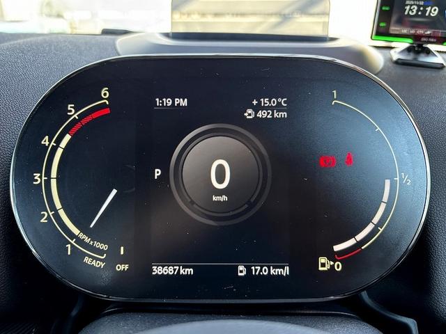 ＭＩＮＩ クーパーＤ　クロスオーバー　前席シートヒーター　前席パワーシート　１８インチアルミ　ヘッドアップディスプレイ　革シート　マルチディスプレイメーター　パワーバックドア　バックカメラ　インテリジェントセイフティ　クルーズコントロール（49枚目）