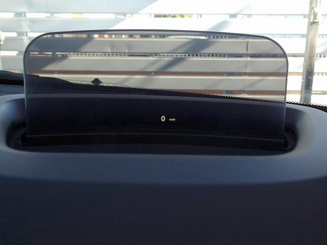 ＭＩＮＩ クーパーＤ　クロスオーバー　前席シートヒーター　前席パワーシート　１８インチアルミ　ヘッドアップディスプレイ　革シート　マルチディスプレイメーター　パワーバックドア　バックカメラ　インテリジェントセイフティ　クルーズコントロール（55枚目）