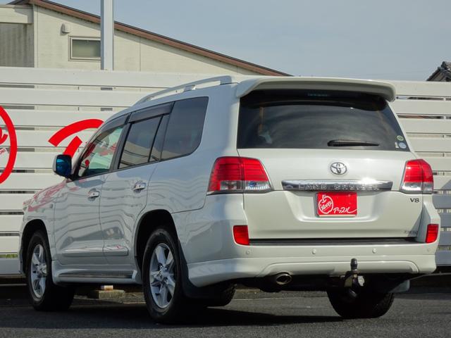 ランドクルーザー ＡＸ　Ｇセレクション　純正エアロ　純正ナビゲーション　フルセクテレビ　シルクブレイズ１本出しマフラー　ＬＥＤテールレンズ　レーダークルーズコントローラー　全席シートヒーター　ビルトインＥＴＣ　キャンピング登録（6枚目）