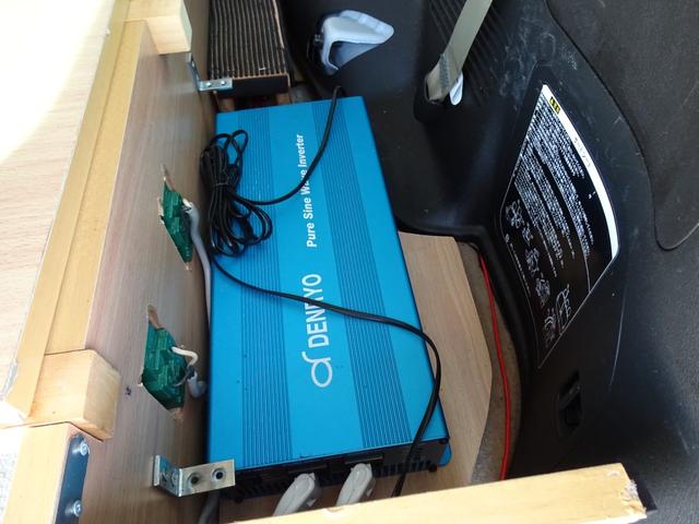 ランドクルーザー ＡＸ　Ｇセレクション　純正エアロ　純正ナビゲーション　フルセクテレビ　シルクブレイズ１本出しマフラー　ＬＥＤテールレンズ　レーダークルーズコントローラー　全席シートヒーター　ビルトインＥＴＣ　キャンピング登録（52枚目）