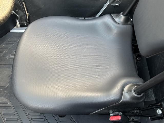 トヨタ コムス P-COM 7037KM(27枚目)