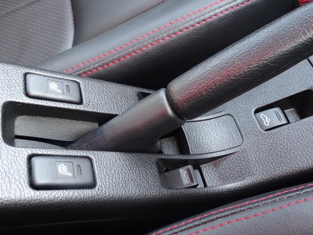 コペン 10thアニバーサリーエディション MOMOハンドル ETC HIDヘッドランプ アクティブトップ開閉動作確認済み TCターボ 黒革シート(27枚目)