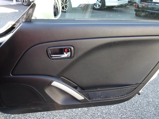 コペン 10thアニバーサリーエディション MOMOハンドル ETC HIDヘッドランプ アクティブトップ開閉動作確認済み TCターボ 黒革シート(38枚目)