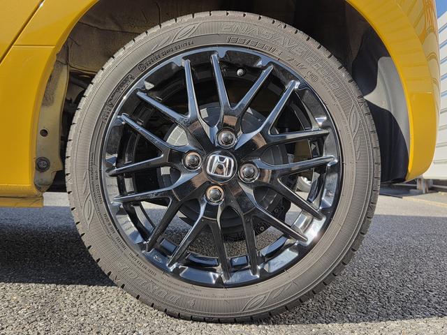 Ｎ－ＯＮＥ ＲＳ　６速マニュアル　ホンダセンシング　純正ナビＴＶ　バックカメラ　Ｂｌｕｅｔｏｏｔｈ　純正アルミシフトノブ　純正アルミペダル　ドラレコ　ＥＴＣ　スペアキー　プッシュスタート　クルコン（20枚目）