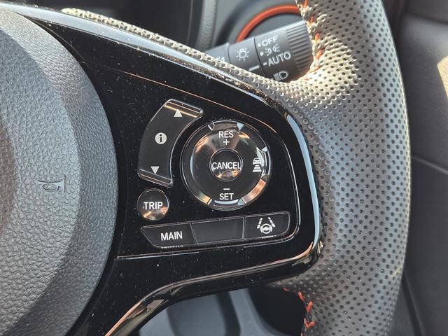 Ｎ－ＯＮＥ ＲＳ　６速マニュアル　ホンダセンシング　純正ナビＴＶ　バックカメラ　Ｂｌｕｅｔｏｏｔｈ　純正アルミシフトノブ　純正アルミペダル　ドラレコ　ＥＴＣ　スペアキー　プッシュスタート　クルコン（22枚目）