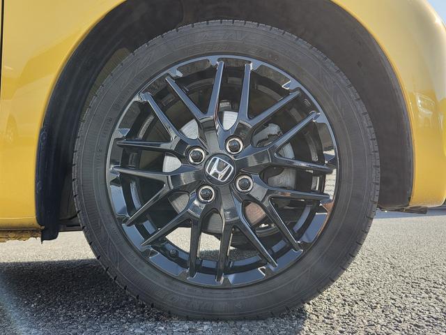 Ｎ－ＯＮＥ ＲＳ　６速マニュアル　ホンダセンシング　純正ナビＴＶ　バックカメラ　Ｂｌｕｅｔｏｏｔｈ　純正アルミシフトノブ　純正アルミペダル　ドラレコ　ＥＴＣ　スペアキー　プッシュスタート　クルコン（51枚目）