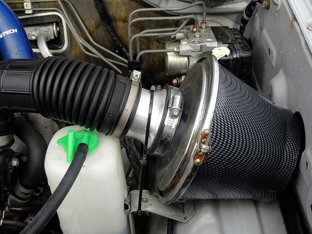 ジムニー XG グリルガード リフトアップ 前後バンパーチッピング塗装 外品アルミホイール カロッツェリアナビゲーション フルセグテレビ(25枚目)