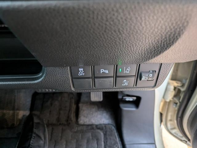 N-ONE オリジナル 2年間走行無制限保証 ホンダセンシング フルセグTV LEDヘッドライト 純正アームレスト純正NAVI ETC(ナビ連動) バックカメラ ワンオーナー 禁煙車(20枚目)