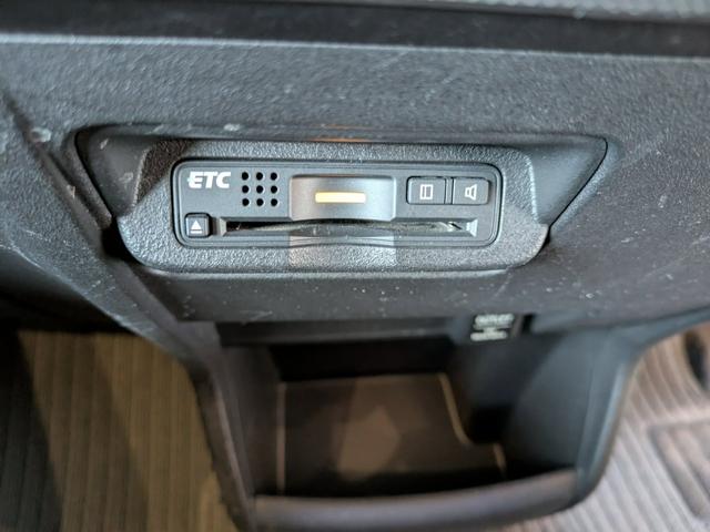 フリードハイブリッド ハイブリッド 1年間走行無制限保証 助手席リフトアップシート仕様 片側電動スライドドア純正NAVI ワンセグ バックカメラ ディスチャージヘッドライトワンオーナー 禁煙車(17枚目)