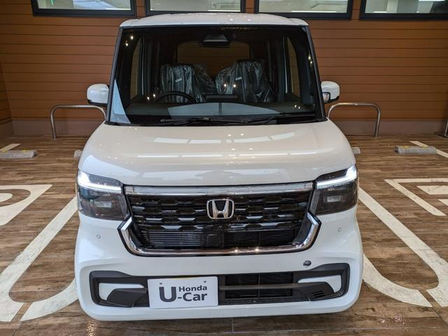 Ｎ－ＢＯＸカスタム ターボ　２年間走行無制限保証　未使用車　ホンダセンシングＬＥＤヘッドライト　バックカメラ　純正アルミ　両側電動スライドドア　フルエアロ　スマートキーワンオーナー（3枚目）