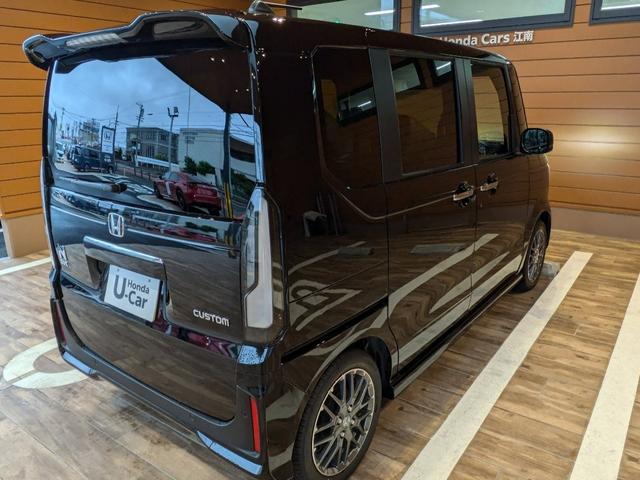 Ｎ－ＢＯＸカスタム ターボ　２年間走行無制限保証　未使用車　ホンダセンシングＬＥＤヘッドライト　バックカメラ　フルエアロ　　両側電動スライドドア　シートヒーターワンオーナー　禁煙車（9枚目）