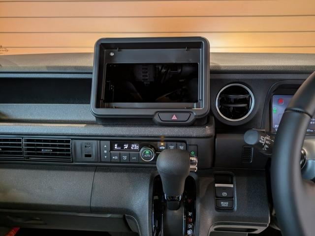 Ｎ－ＢＯＸカスタム ターボ　２年間走行無制限保証　未使用車　ホンダセンシングＬＥＤヘッドライト　バックカメラ　フルエアロ　　両側電動スライドドア　シートヒーターワンオーナー　禁煙車（11枚目）