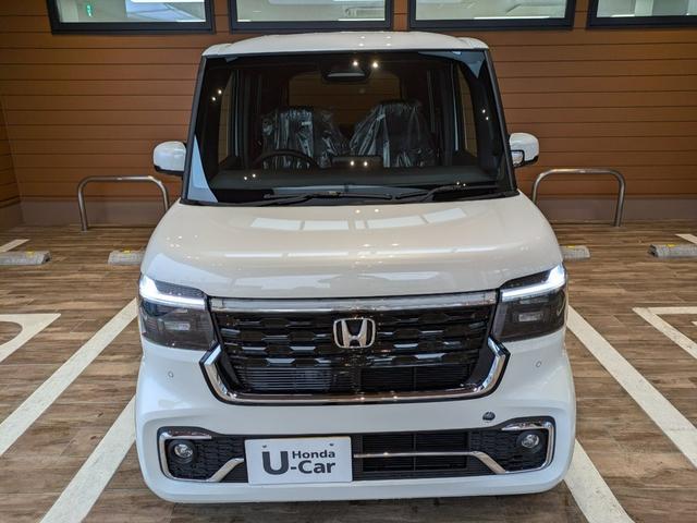 Ｎ－ＢＯＸカスタム ターボ　２年間走行無制限保証　未使用車　ホンダセンシング　ＬＥＤヘッドライト　ＬＥＤフォグ　マルチビューカメラ　バックカメラ　両側電動スライドドアワンオーナー　禁煙車（3枚目）