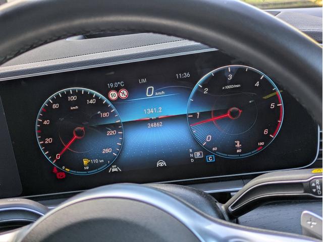 ＧＬＥ ＧＬＥ４００ｄ　４マチック　クーペスポーツ　スライディングルーフ　エアサス　純正ナビ　３６０°カメラ　革シート　エアシート　ブルメスターサウンド　スマートキー　パワーバックドア　ＬＥＤヘッドライト（12枚目）