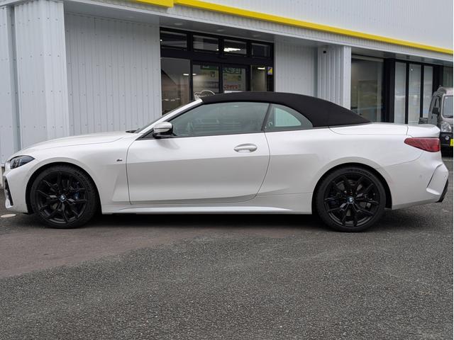 ４シリーズ ４２０ｉカブリオレ　Ｍスポーツ　レーザーテールライト　純正１９インチアルミ　革シート　エアシート　スマートキー　純正ナビ　地デジＴＶ　３６０°カメラ　エマージェンシーブレーキ　ユーザー買取車（5枚目）