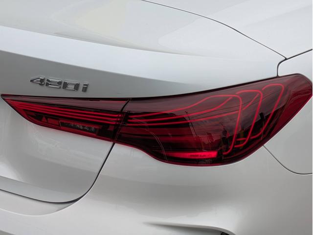 ４シリーズ ４２０ｉカブリオレ　Ｍスポーツ　レーザーテールライト　純正１９インチアルミ　革シート　エアシート　スマートキー　純正ナビ　地デジＴＶ　３６０°カメラ　エマージェンシーブレーキ　ユーザー買取車（10枚目）