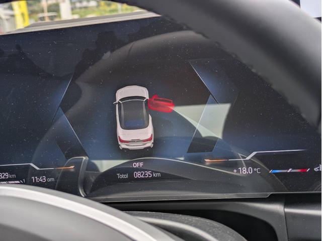 ４シリーズ ４２０ｉカブリオレ　Ｍスポーツ　レーザーテールライト　純正１９インチアルミ　革シート　エアシート　スマートキー　純正ナビ　地デジＴＶ　３６０°カメラ　エマージェンシーブレーキ　ユーザー買取車（18枚目）