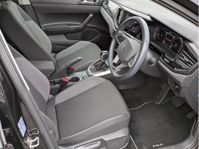 ポロ TSIアクティブ LEDヘッドライト 純正ナビ バックカメラ スマートキー フロントアシスト サイドアシスト ACC ユーザー買取車(10枚目)