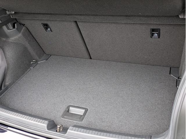 ポロ TSIアクティブ LEDヘッドライト 純正ナビ バックカメラ スマートキー フロントアシスト サイドアシスト ACC ユーザー買取車(20枚目)