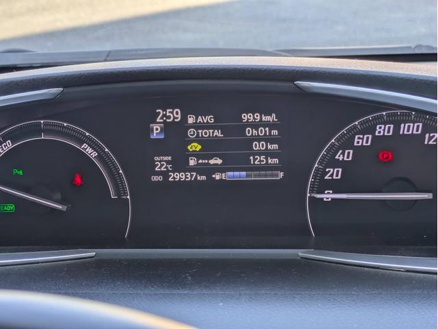 シエンタ ハイブリッドファンベースＧセーフティーエディションＩＩ　ＡＣ１００Ｖ１５００Ｗ　ＬＥＤヘッドライト　トヨタセーフティセンス　両側パワースライドドア　スマートキー　シートヒーター（12枚目）