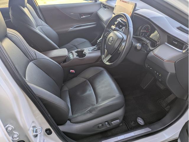 ハリアー Ｚ　レザーパッケージ　モデリスタエアロ　ＪＢＬサウンドナビ　３６０°カメラ　純正ナビ　地デジＴＶ　革シート　エアシート　デジタルインナーミラー　パワーバックドア　トヨタセーフティセンス　ＢＳＭ　ＨＵＤ（12枚目）