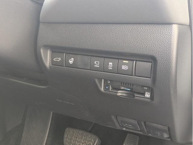 ハリアー Ｚ　レザーパッケージ　モデリスタエアロ　ＪＢＬサウンドナビ　３６０°カメラ　純正ナビ　地デジＴＶ　革シート　エアシート　デジタルインナーミラー　パワーバックドア　トヨタセーフティセンス　ＢＳＭ　ＨＵＤ（22枚目）