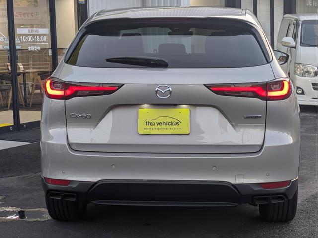 ＣＸ－６０ ２５Ｓ　エクスクルーシブモード　ホワイトレザーシート　エアシート　スマートキー　パワーバックドア　純正ナビ　地デジＴＶ　３６０°カメラ　ブルートゥース　ＥＴＣ　スマートブレーキサポート　レーンキープ（3枚目）