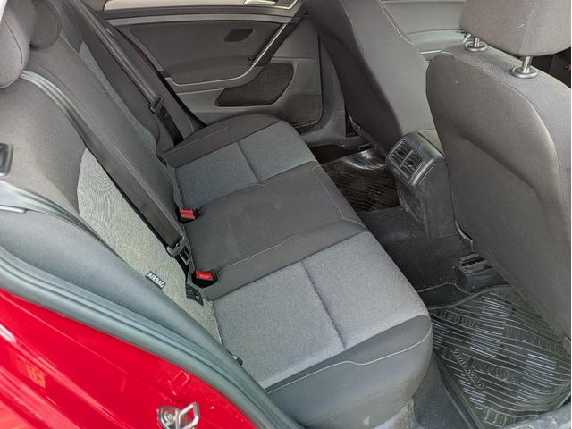 ゴルフ ４０ｔｈエディション　キーレス　純正ナビ　地デジＴＶ　バックカメラ　プリクラッシュセーフティ（19枚目）