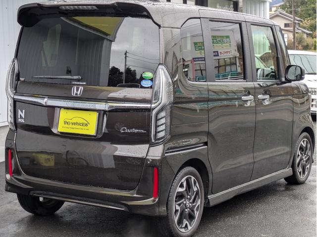 Ｎ－ＢＯＸカスタム Ｇ・Ｌターボホンダセンシング　ホンダセンシング　両側パワースライドドア　スマートキー　純正ナビ　地デジＴＶ　ブルートゥース　バックカメラ　ハーフレザーシート　シートヒーター（8枚目）