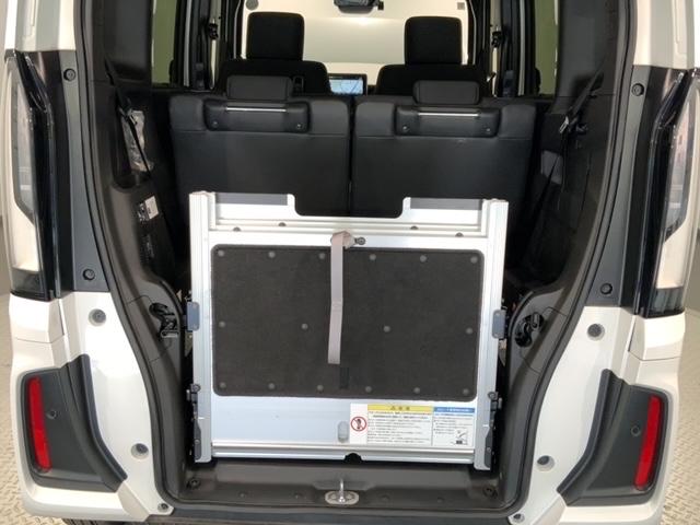 Ｎ－ＢＯＸカスタム スロープ　ＨｏｎｄａＳＥＮＳＩＮＧ福祉車両　新車保証　試乗禁煙車　ナビＶＸＭ－２４５ＺＦＥｉ　フルセグ　Ｒカメラ　ＢＴオ－ディオ　シ－トヒ－タ－　ＥＴＣ　ＬＥＤライト　両側電動ドア　ＶＳＡ　シ－トヒ－タ－（39枚目）