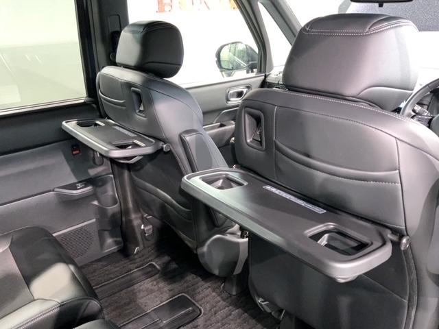 ステップワゴン スパーダ H SENSING 新車保証 禁煙試乗車 純正ナビLXM-247VFLi TV Rカメラ BTオ-ディオ DVD ETC LEDライト VSA シ-トヒ-タ- クルコン スマ-トキ- スペアキ-(31枚目)