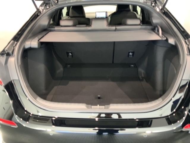 シビック ｅ：ＨＥＶ　ｅ：ＨＥＶ（５名）Ｈ　ＳＥＮＳＩＮＧ　最長５年保証　禁煙ワンオ－ナ－　純正ナビ　ＴＶ　Ｒカメラ　ＢＴオ－ディオ　ＥＴＣ　ＬＥＤライト　ＶＳＡ　シ－トヒ－タ－　純正アルミ（39枚目）