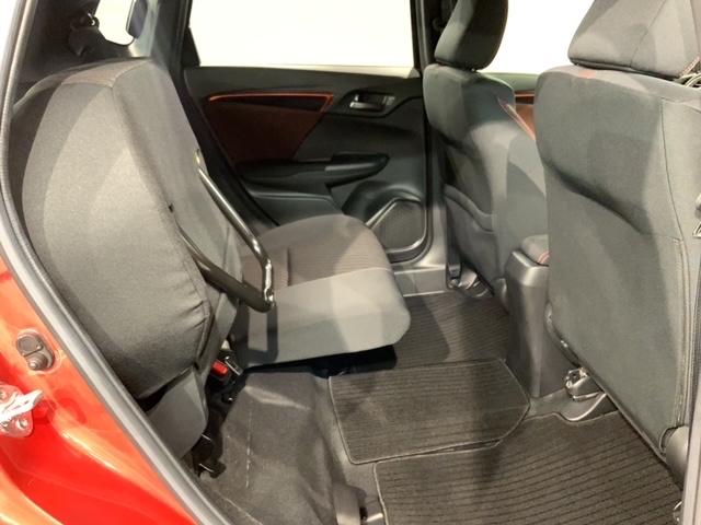 フィット RS ホンダセンシング 最長5年保証 禁煙ワンオ-ナ- 6速MT 純正ナビVXM-184Ci Rカメラ BTオ-ディオ 純正ドラレコ ETC LEDライト VSA 純正アルミ スマ-トキ-(34枚目)