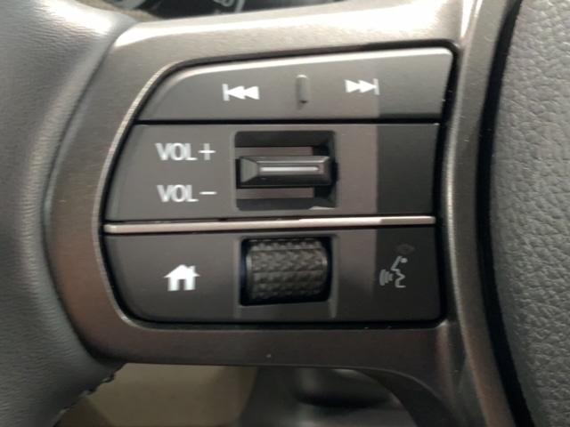 フリード エアー EX H SENSING 新車保証 禁煙試乗車 純正ナビLXM-242ZFNi TV Rカメラ BTオ-ディオ ETC LEDライト VSA 両側電動ドア 6人乗り シートヒーター クルコン 純正アルミ(10枚目)