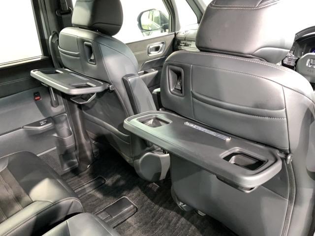 ステップワゴン e:HEVスパーダ プレミアムライン H SENSING 最長5年保証 禁煙ワンオ-ナ- 純正ナビLXM-247VFLi TV Rカメラ マルチビュ- CD録音 BTオ-ディオ DVD ETC LEDライト 両側電動ドア シ-トヒ-タ-(31枚目)