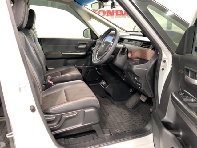 フリード クロスター・ホンダセンシング　最長５年保証　ワンオーナー　純正ナビＶＸＭ－２２７ＶＦＮｉ　フルセグ　Ｂｌｕｅｔｏｏｔｈ　Ｒカメラ　社外前後ドラレコ　ＥＴＣ　ＬＥＤライト　６人乗　両側電動ドア　シートヒーター　サイドエアバック（17枚目）