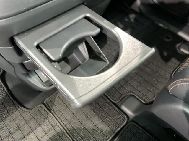 フリード クロスター・ホンダセンシング　最長５年保証　ワンオーナー　純正ナビＶＸＭ－２２７ＶＦＮｉ　フルセグ　Ｂｌｕｅｔｏｏｔｈ　Ｒカメラ　社外前後ドラレコ　ＥＴＣ　ＬＥＤライト　６人乗　両側電動ドア　シートヒーター　サイドエアバック（27枚目）