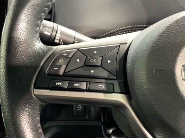 セレナ ハイウェイスター 最長5年保証 禁煙ワンオーナー 純正ナビMJ117D-W フルセグ Rカメラ マルチビュー BTオ-ディオ 衝突軽減B ETC LEDライト 横滑り防止 両側電動ドア 8人乗 純正アルミ(9枚目)