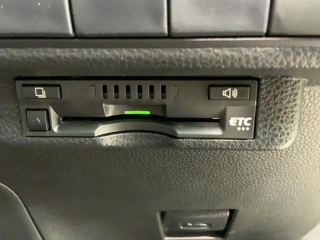 いまや快適なカーライフに欠かせないＥＴＣが付いています。