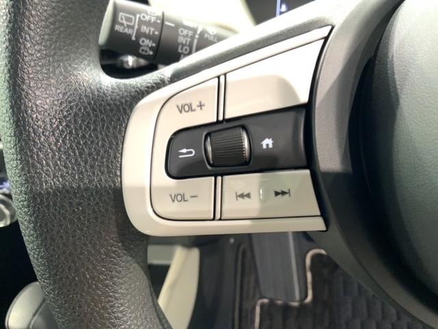 フィット ホーム 20周年特別仕様車 メゾン H SENSING 最長5年保証 禁煙1オ-ナ- 純正ナビVXU-225FTi フルセグ Rカメラ BTオ-ディオ ETC LEDライト 純正アルミ シートヒーター サドエアバック(10枚目)