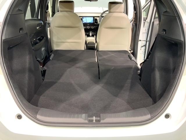 フィット ホーム 20周年特別仕様車 メゾン H SENSING 最長5年保証 禁煙1オ-ナ- 純正ナビVXU-225FTi フルセグ Rカメラ BTオ-ディオ ETC LEDライト 純正アルミ シートヒーター サドエアバック(19枚目)